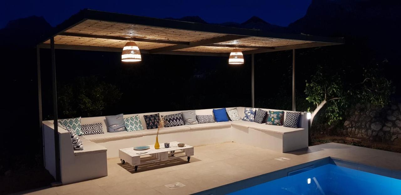 Ferienhaus Es Campet, Charmante Finca, Soller, Vue Splendide, Piscine Recente, Calme *